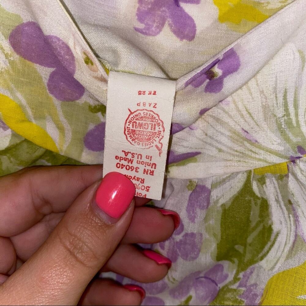 VNTG 1960s floral night gown size large - Picture 3 of 6